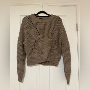 Dynamite women's size large knit cropped sweater